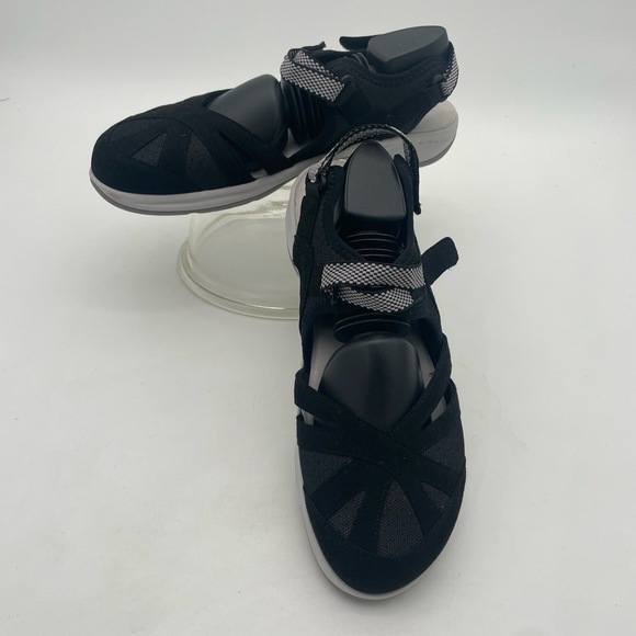 Easy Spirit Shoes - Easy Spirit Esplash Black Comfort Closed Toe Maryjane Sandal Sneaker Size‎ 11